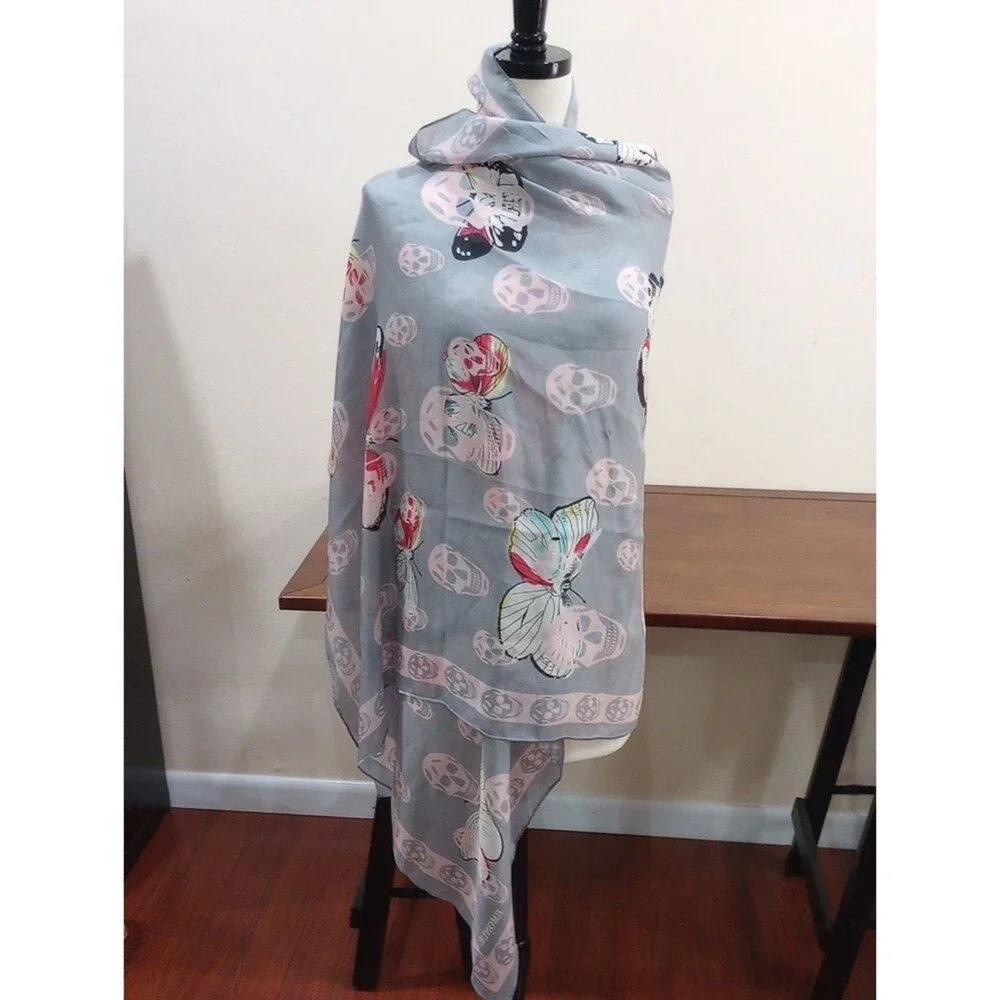 Emonue Skull And Butterfly Gray And Pink Silk Scarf - 72